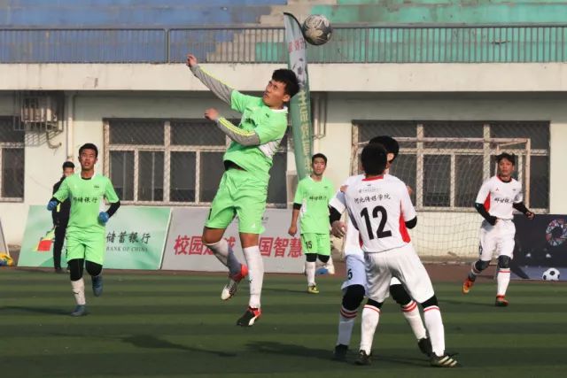 湖人媒体质疑联盟对东契奇和湖人的不公待遇